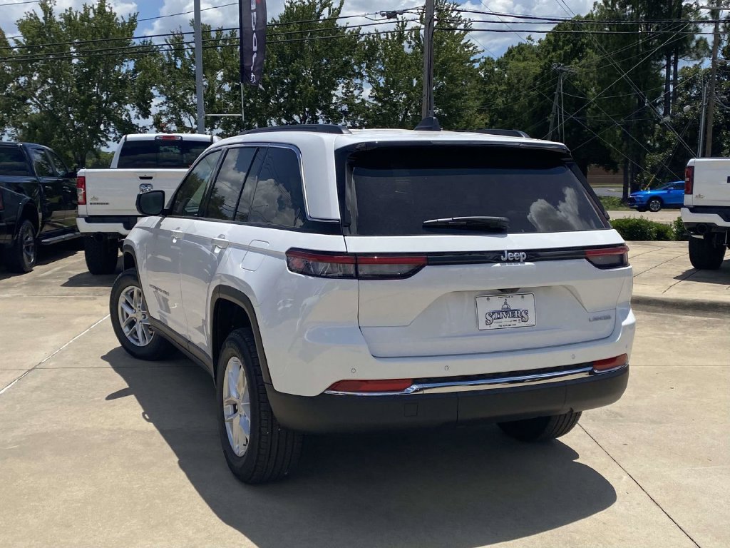 New 2026 Jeep Grand Cherokee Laredo X RWD image 34