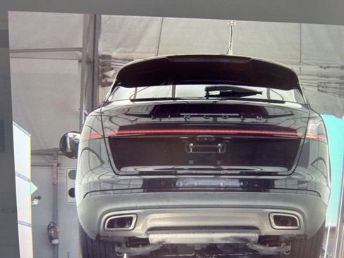 Used 2020 Lincoln Nautilus Reserve image 12