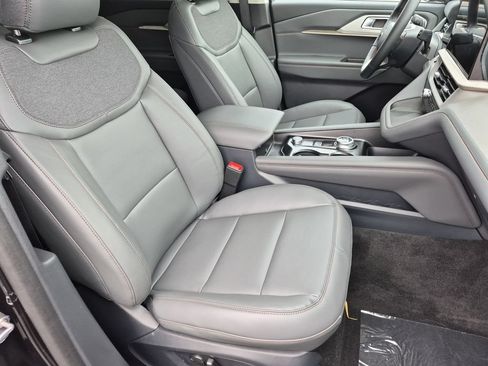 New 2026 Ford Explorer Active w/ Active Comfort Package AWD/4WD image 22