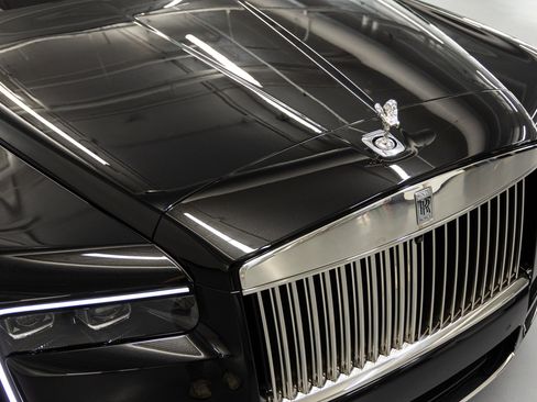 New 2026 Rolls-Royce Cullinan AWD/4WD image 13