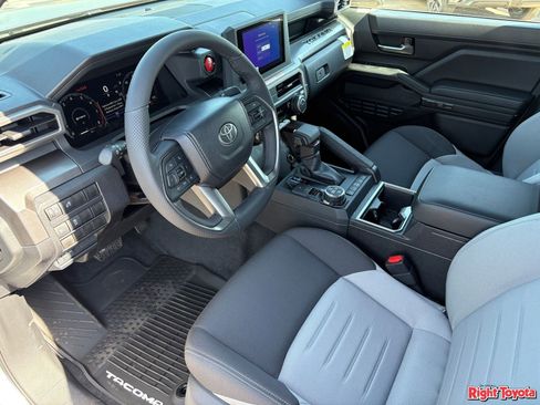 New 2026 Toyota Tacoma TRD Off-Road AWD/4WD image 16