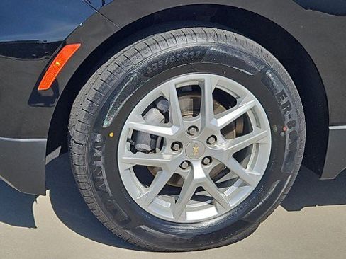 Used 2023 Chevrolet Equinox LS w/ LS Convenience Package FWD image 32