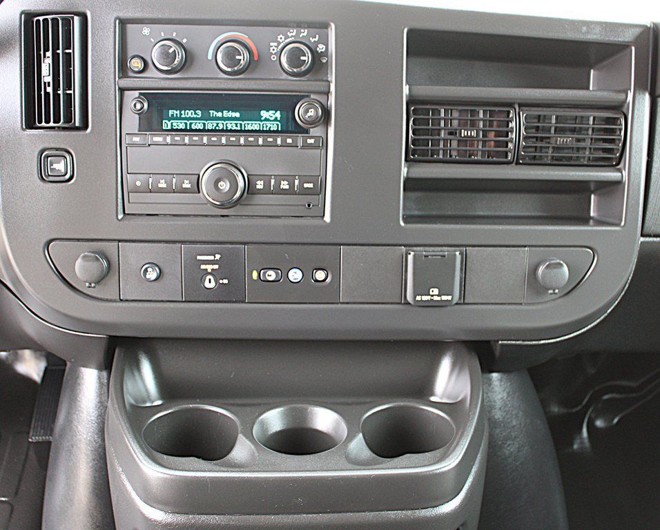 Used 2025 GMC Savana 2500 w/ Driver Convenience Package RWD image 25