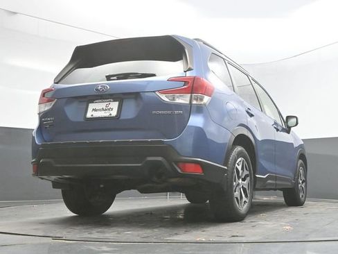 Used 2019 Subaru Forester Premium image 32