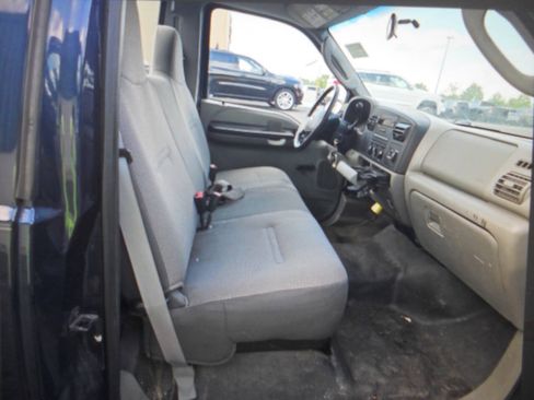 Used 2005 Ford F250 XLT RWD image 10