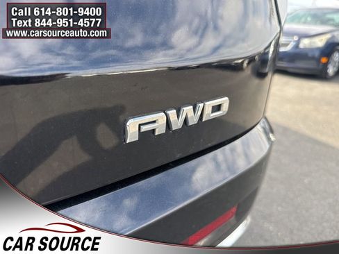 Used 2017 GMC Acadia Denali image 7