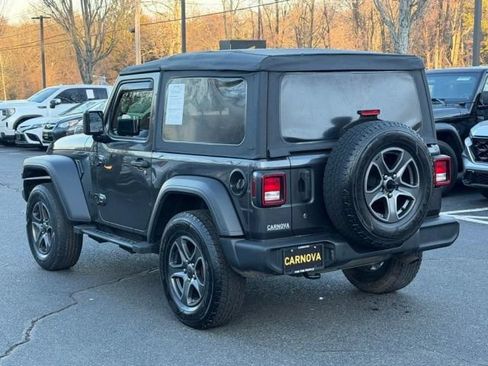 Used 2018 Jeep Wrangler Sport AWD/4WD image 7