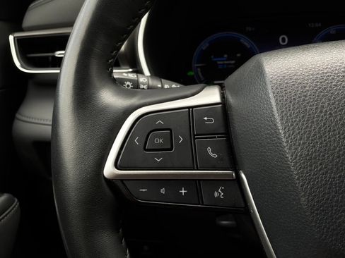 Used 2023 Toyota Highlander Limited AWD/4WD image 47
