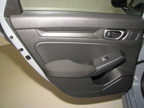 Certified 2024 Honda Civic EX image 14