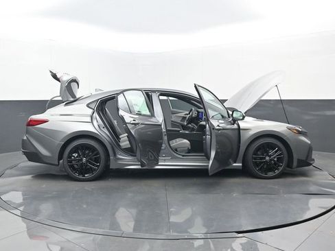 New 2026 Toyota Camry SE w/ Multimedia Upgrade Package image 31