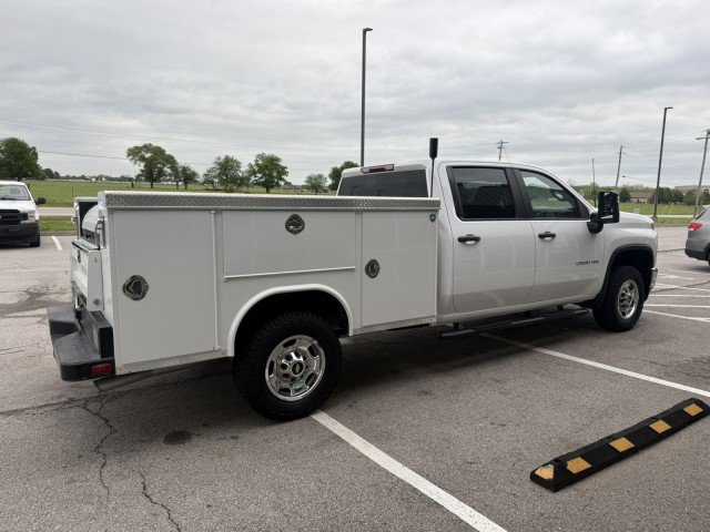 Used 2023 Chevrolet Silverado 2500 W/T w/ WT Convenience Package AWD/4WD image 2