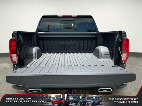New 2026 GMC Sierra 1500 Elevation w/ Elevation Premium Package AWD/4WD image 17