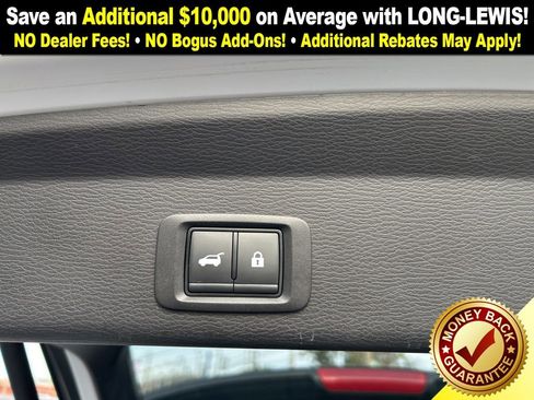 Used 2025 Mitsubishi Outlander SEL image 14