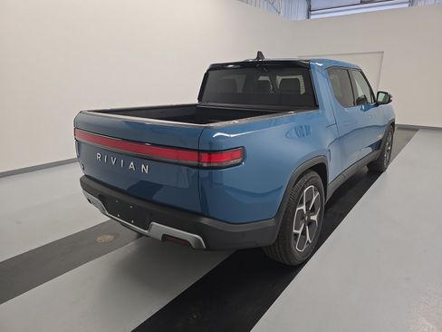 Used 2022 Rivian R1T Launch Edition AWD/4WD image 5