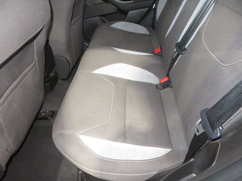 Used 2016 Ford Focus ST FWD image 25