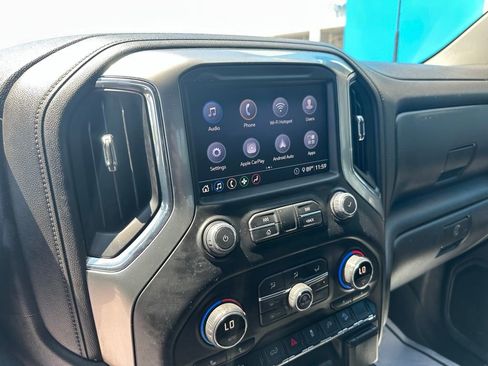 Used 2020 Chevrolet Silverado 2500 LT w/ Texas Edition AWD/4WD image 31
