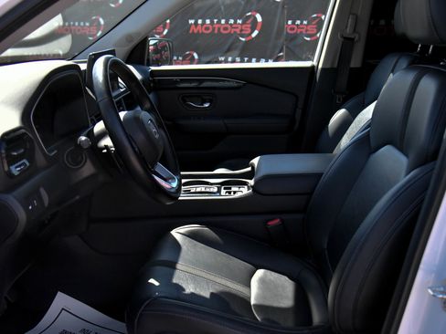 Used 2024 Honda Pilot EX-L image 18