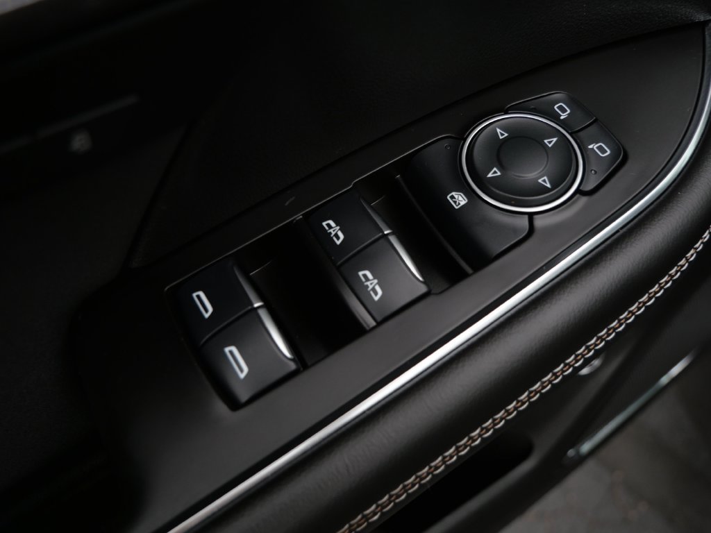 Used 2024 Buick Envision Sport Touring AWD/4WD image 16