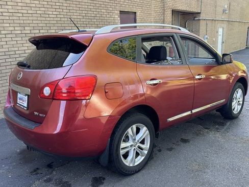 Used 2013 Nissan Rogue SV w/ Premium Pkg AWD/4WD image 9