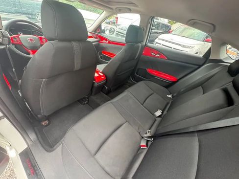 Used 2017 Honda Civic EX image 6