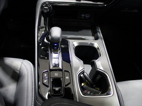 Used 2023 Lexus NX 350h 350h Premium image 11