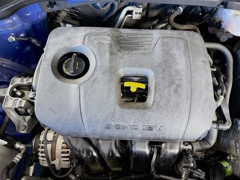 Used 2021 Kia Soul GT-Line FWD image 38