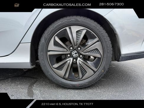 Used 2018 Honda Civic EX image 27