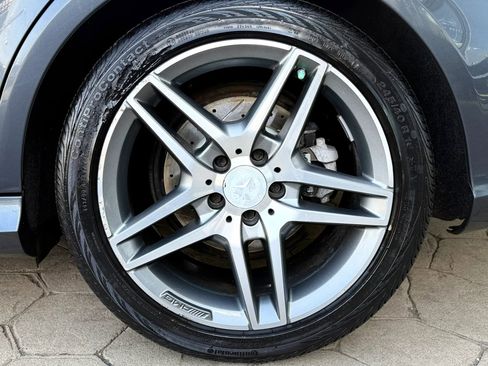 Used 2014 Mercedes-Benz E 350 4MATIC Sedan image 55