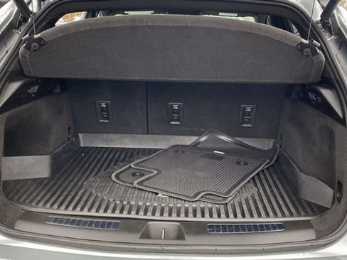 Used 2024 Cadillac XT4 Sport image 33