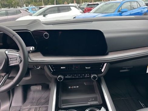 New 2026 Chevrolet Tahoe Premier image 3