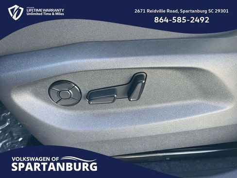 New 2026 Volkswagen Tiguan SE R-Line image 16