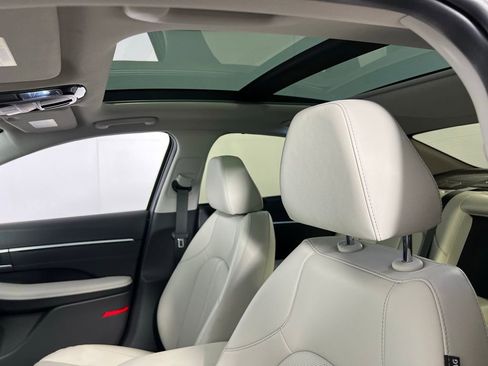 Used 2024 Hyundai Sonata Limited image 26