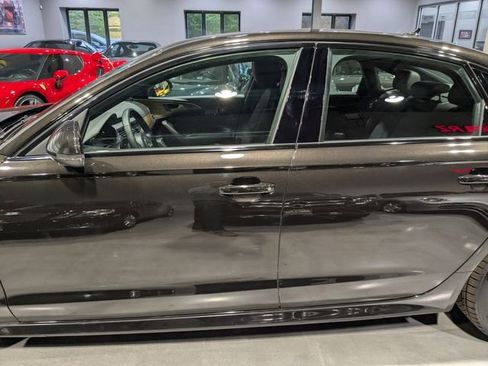 Used 2017 Audi A6 2.0T Premium w/ 19" Sport Package AWD/4WD image 5