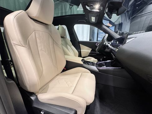 Used 2026 BMW X3 xDrive30 w/ Convenience Package image 25