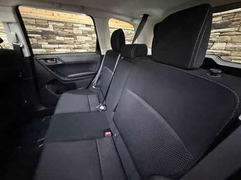 Used 2018 Subaru Forester 2.5i Premium AWD/4WD image 30