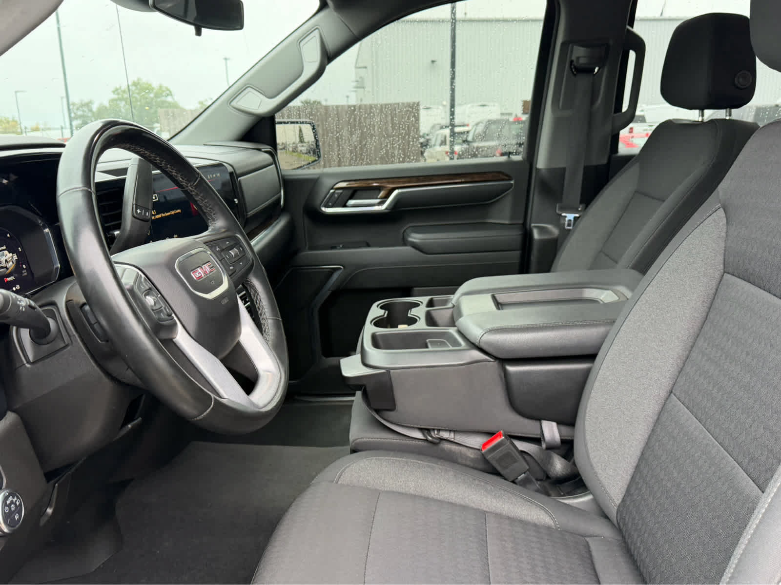 Used 2024 GMC Sierra 1500 Elevation w/ X31 Off-Road Package AWD/4WD image 11