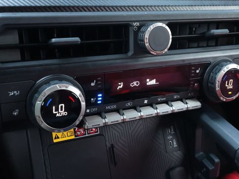Used 2025 Toyota 4Runner TRD Pro AWD/4WD image 25