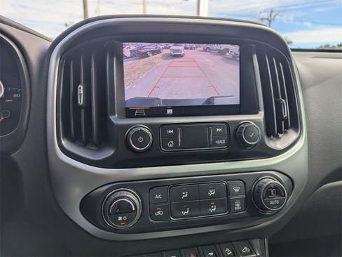 Used 2022 Chevrolet Colorado ZR2 w/ ZR2 Dusk Special Edition image 29