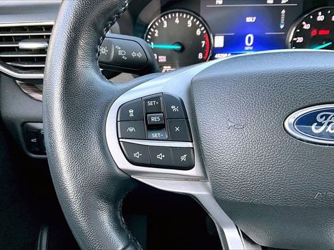 Used 2023 Ford Explorer Limited image 29