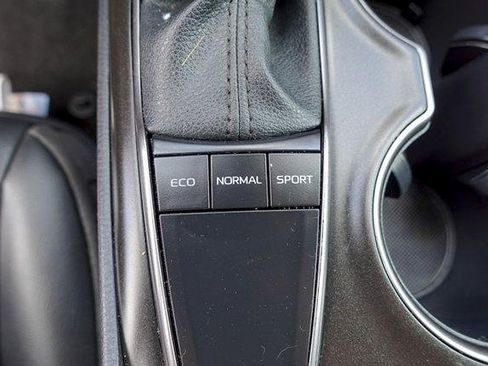 Certified 2023 Toyota Camry SE FWD image 21