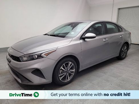 Used 2023 Kia Forte LXS FWD image 1