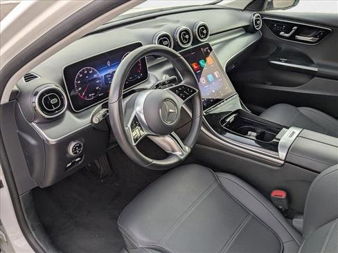Used 2025 Mercedes-Benz C 300 4MATIC Sedan image 10