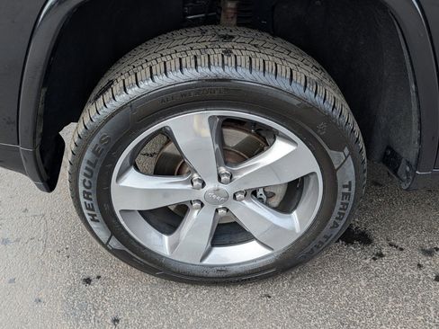 Used 2015 Jeep Grand Cherokee Overland image 17