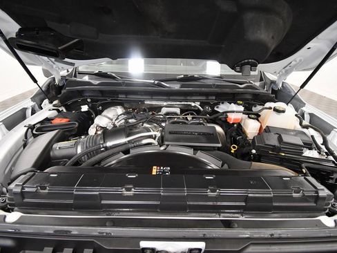 Used 2024 GMC Sierra 3500 SLE w/ SLE Convenience Package image 12