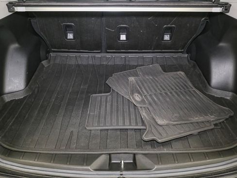 Used 2018 Subaru Forester 2.5i Premium w/ Protection Package #1 AWD/4WD image 12