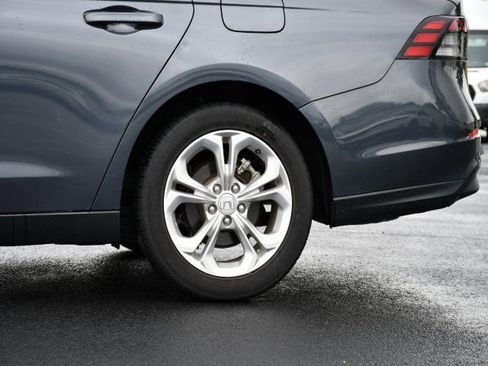 Used 2023 Honda Accord LX image 11