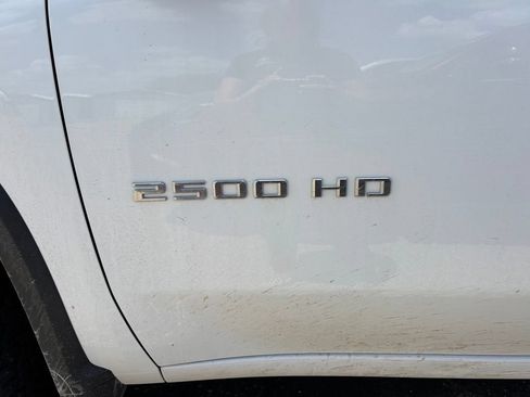 Used 2022 Chevrolet Silverado 2500 W/T w/ WT Convenience Package RWD image 6