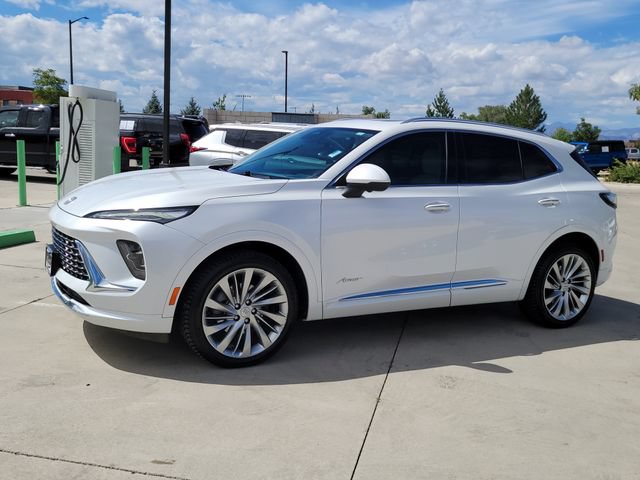 Used 2025 Buick Envision Avenir AWD/4WD image 4