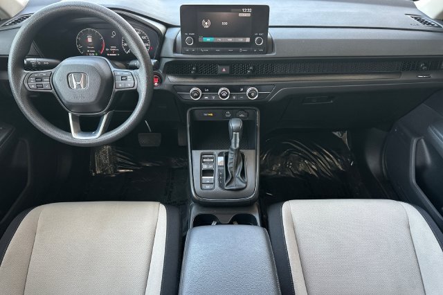 Used 2024 Honda CR-V LX image 15