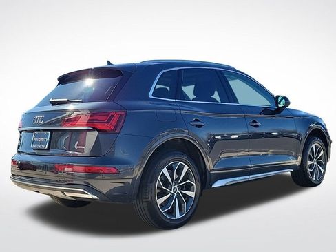 Used 2021 Audi Q5 2.0T Premium Plus w/ Premium Plus Package AWD/4WD image 4